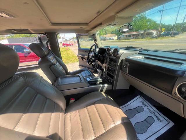 2004 HUMMER H2 Base