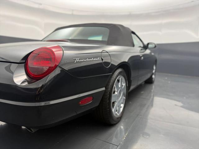 2002 Ford Thunderbird Base