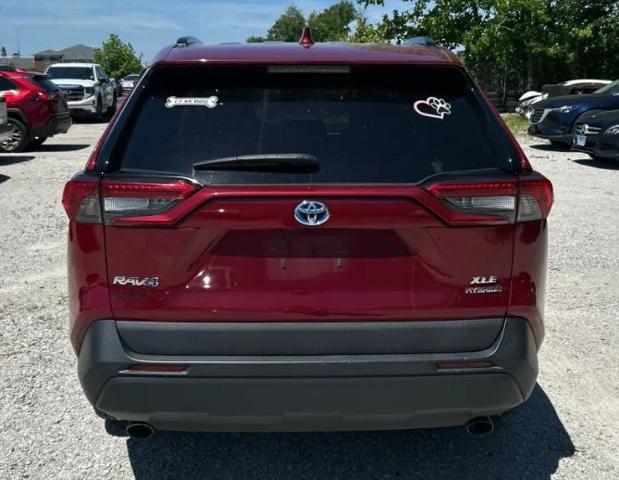 2019 Toyota RAV4 Hybrid XLE