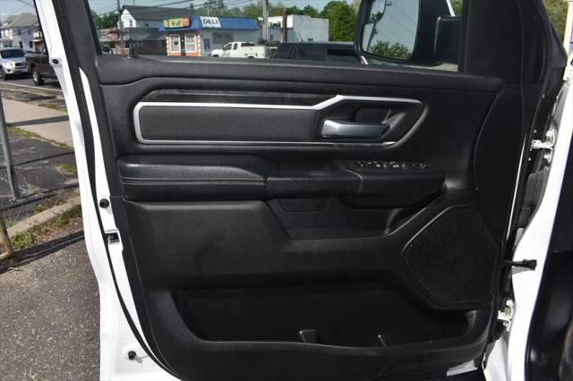 2022 Ram 1500 Big Horn Crew Cab 4x4 5'7" Box