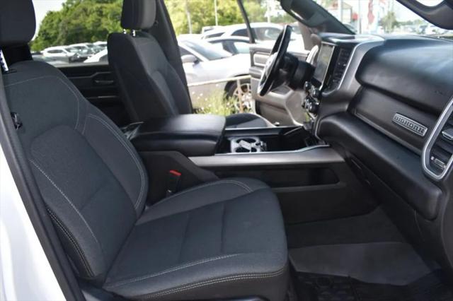 2022 Ram 1500 Big Horn Crew Cab 4x4 5'7" Box