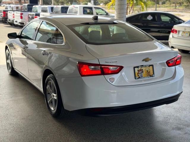 2020 Chevrolet Malibu FWD 1FL