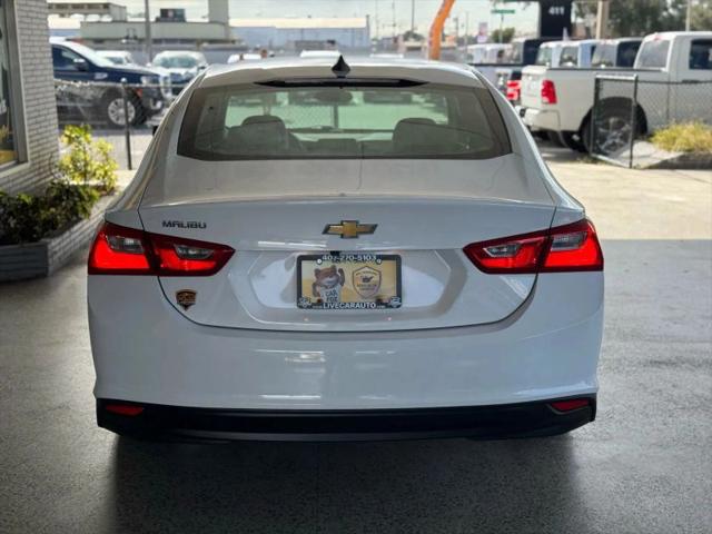 2020 Chevrolet Malibu FWD 1FL