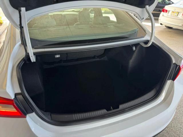 2020 Chevrolet Malibu FWD 1FL