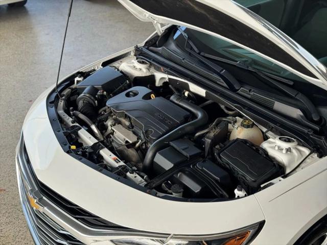 2020 Chevrolet Malibu FWD 1FL