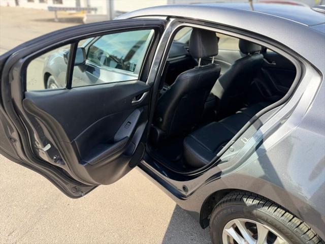 2016 Mazda Mazda3 i Grand Touring