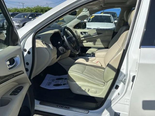 2019 INFINITI QX60 LUXE