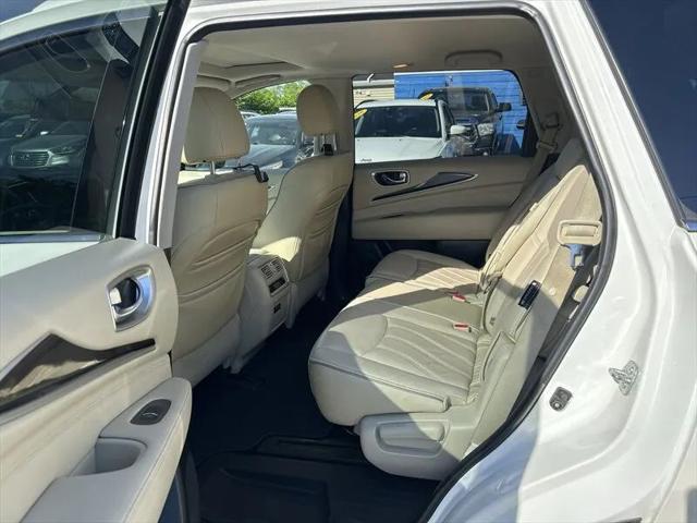 2019 INFINITI QX60 LUXE