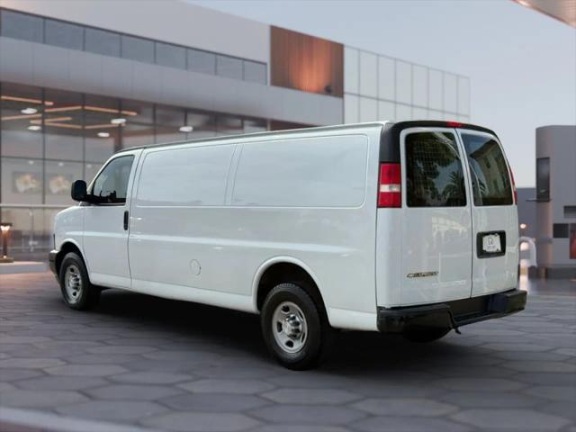 2020 Chevrolet Express Cargo Van RWD 2500 Extended Wheelbase WT