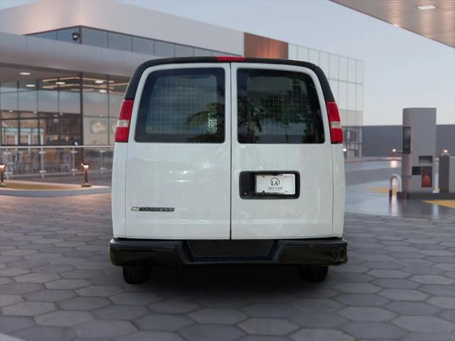 2020 Chevrolet Express Cargo Van RWD 2500 Extended Wheelbase WT