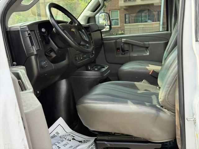 2020 Chevrolet Express Cargo Van RWD 2500 Extended Wheelbase WT