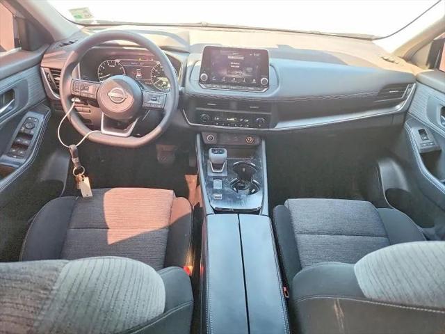 2023 Nissan Rogue SV FWD