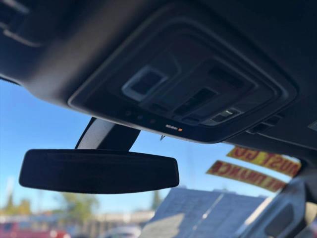 2021 Chevrolet Silverado 1500 4WD Crew Cab Short Bed LT