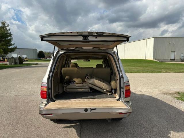 1999 Toyota Land Cruiser Base