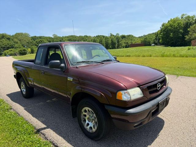 2003 Mazda 300 DS