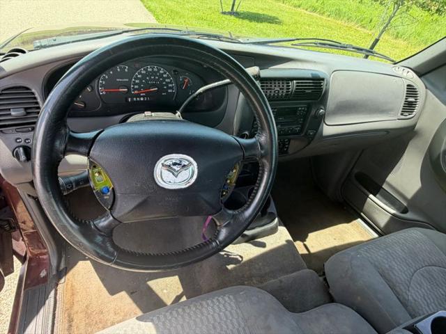 2003 Mazda 300 DS