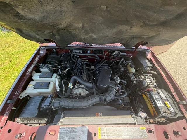2003 Mazda 300 DS
