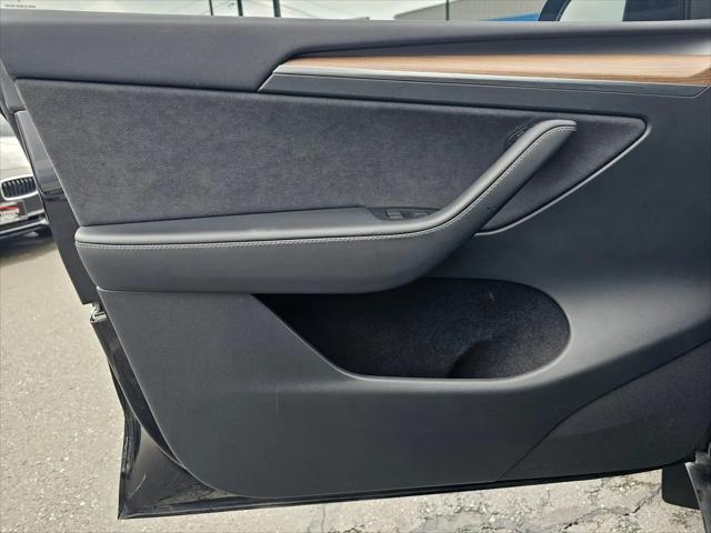 2023 Tesla Model Y Performance Dual Motor All-Wheel Drive
