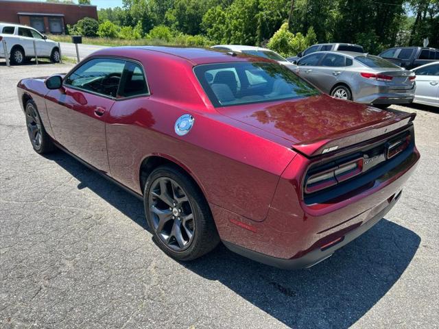2018 Dodge Challenger SXT