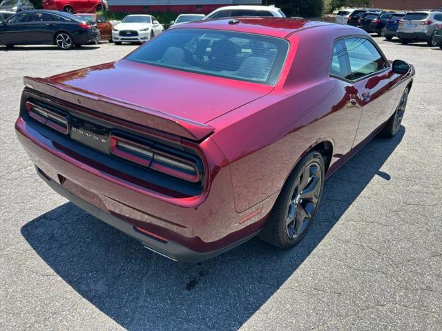 2018 Dodge Challenger SXT
