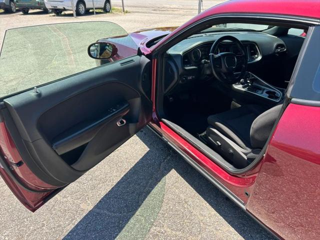 2018 Dodge Challenger SXT