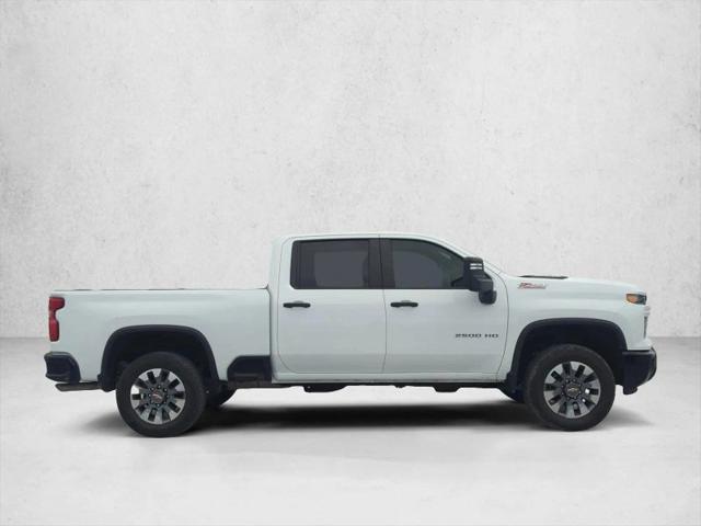 2025 Chevrolet Silverado 2500HD 4WD Crew Cab Standard Bed Custom