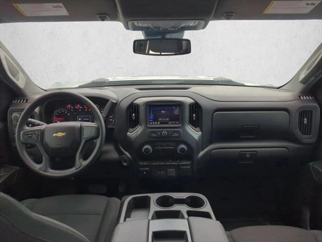 2025 Chevrolet Silverado 2500HD 4WD Crew Cab Standard Bed Custom