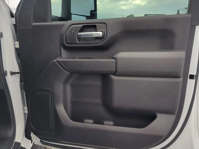 2025 Chevrolet Silverado 2500HD 4WD Crew Cab Standard Bed Custom
