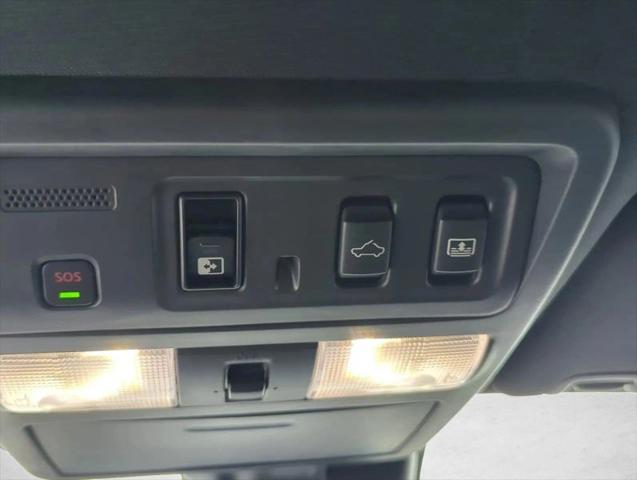 2023 Nissan Titan Crew Cab PRO-4X 4x4