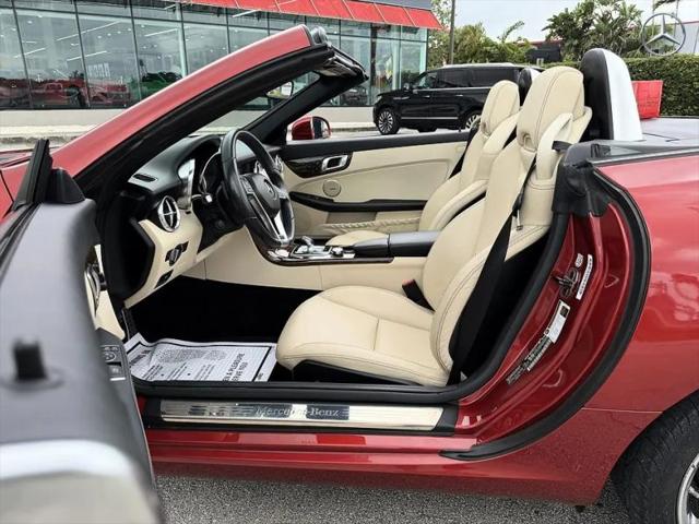 2016 Mercedes-Benz SLK SLK 300 300