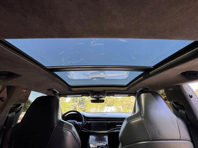 2021 Audi SQ8 Premium Plus TFSI quattro Tiptronic