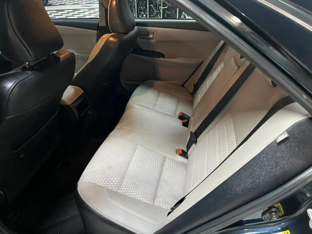 2015 Toyota Camry SE