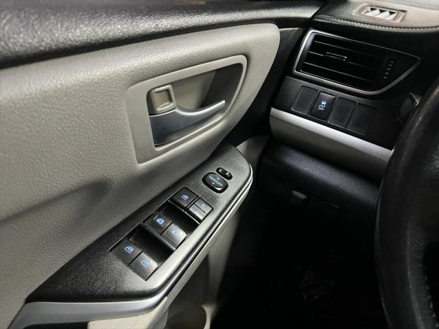 2015 Toyota Camry SE