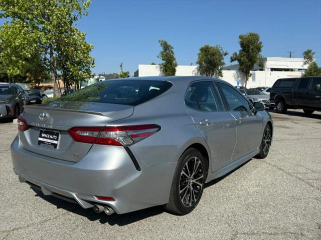 2018 Toyota Camry SE