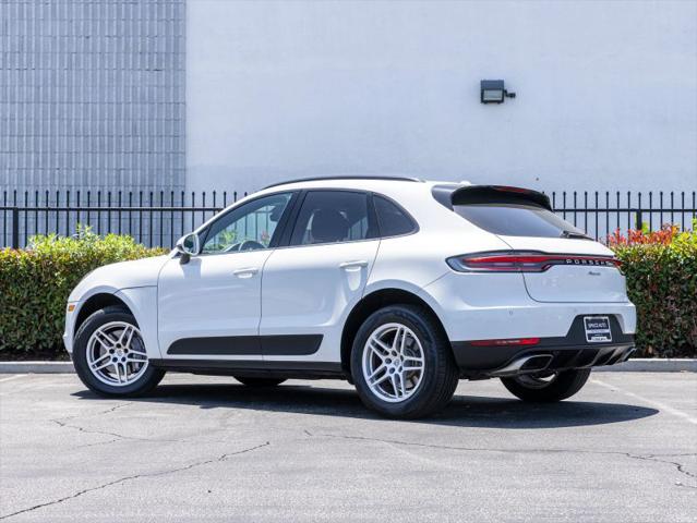2021 Porsche Macan Base
