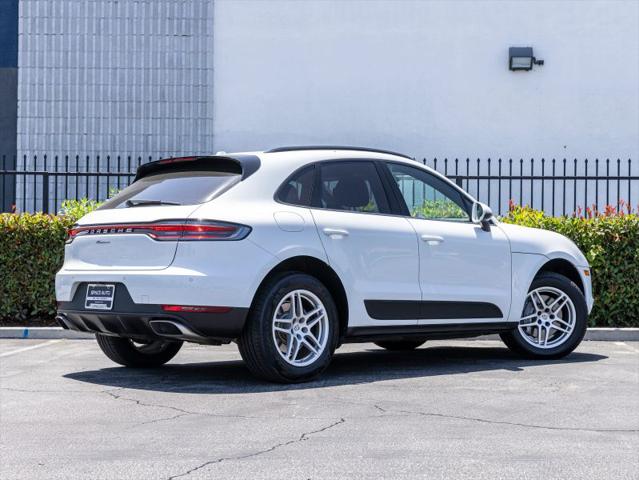 2021 Porsche Macan Base