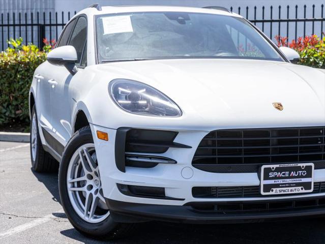 2021 Porsche Macan Base
