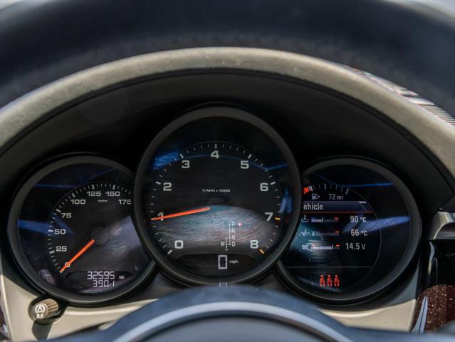 2021 Porsche Macan Base