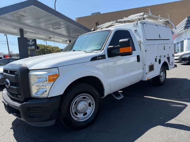 2013 Ford F-350 XL