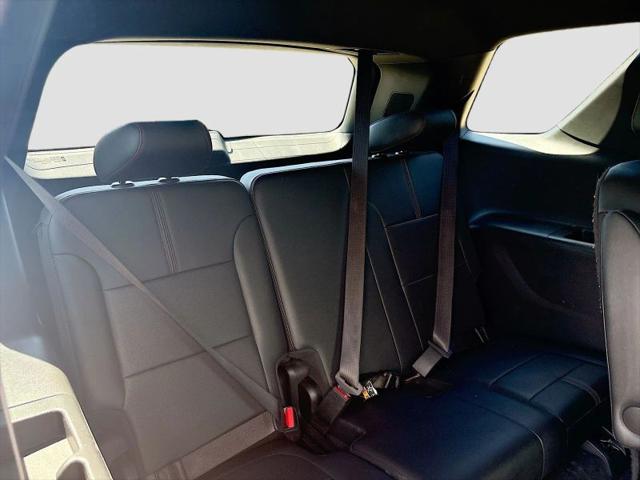 2022 Chevrolet Traverse FWD RS