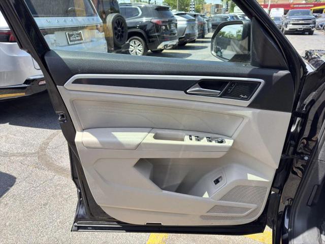 2022 Volkswagen Atlas 3.6L V6 SEL Premium R-Line