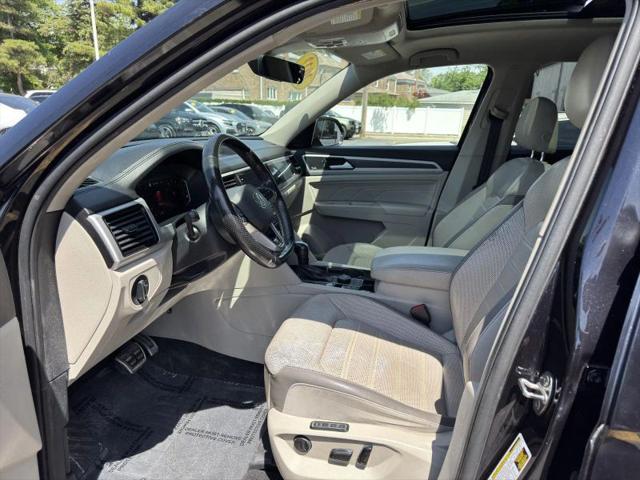 2022 Volkswagen Atlas 3.6L V6 SEL Premium R-Line