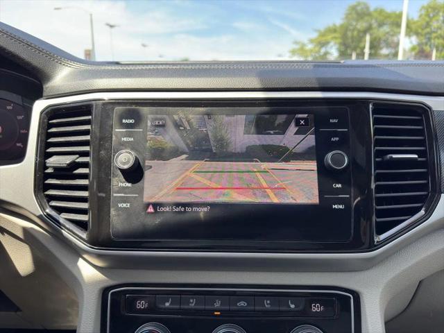 2022 Volkswagen Atlas 3.6L V6 SEL Premium R-Line