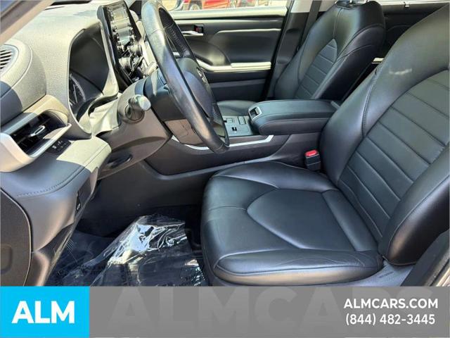 2022 Toyota Highlander XLE