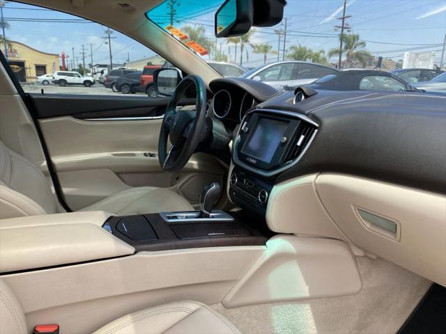 2016 Maserati Ghibli Base