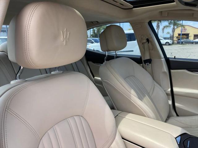 2016 Maserati Ghibli Base
