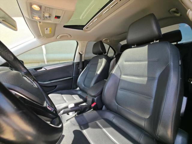 2015 Volkswagen Jetta 1.8T SE