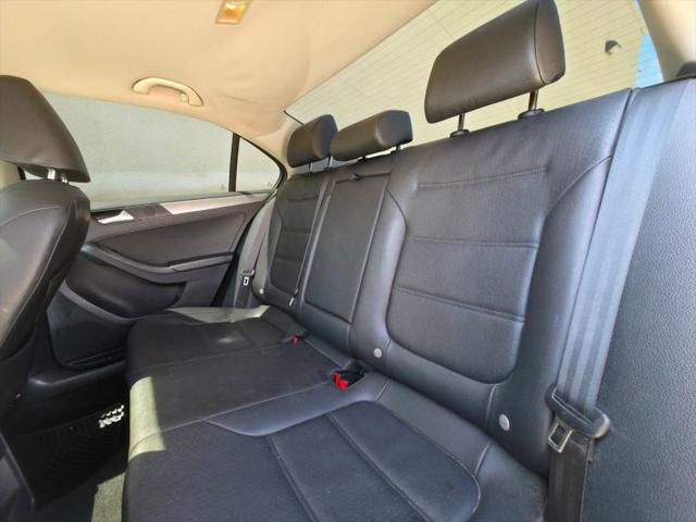 2015 Volkswagen Jetta 1.8T SE
