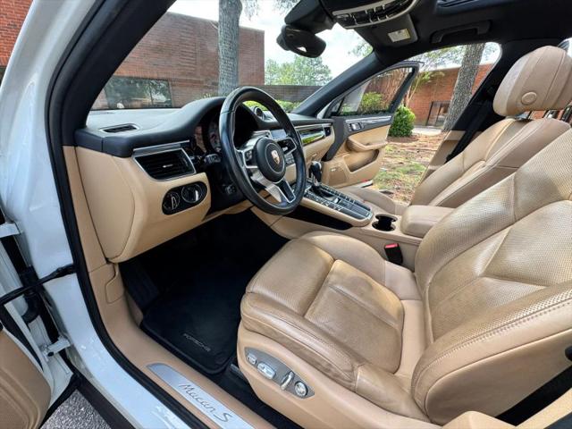 2017 Porsche Macan S