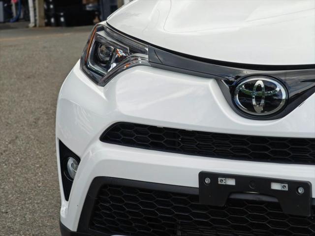 2018 Toyota RAV4 SE